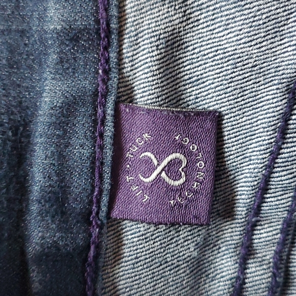 NYDJ bootcut size 4 dark blue - Picture 3 of 8